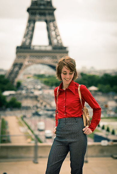 portrait of woman, Eiffel tower in the background